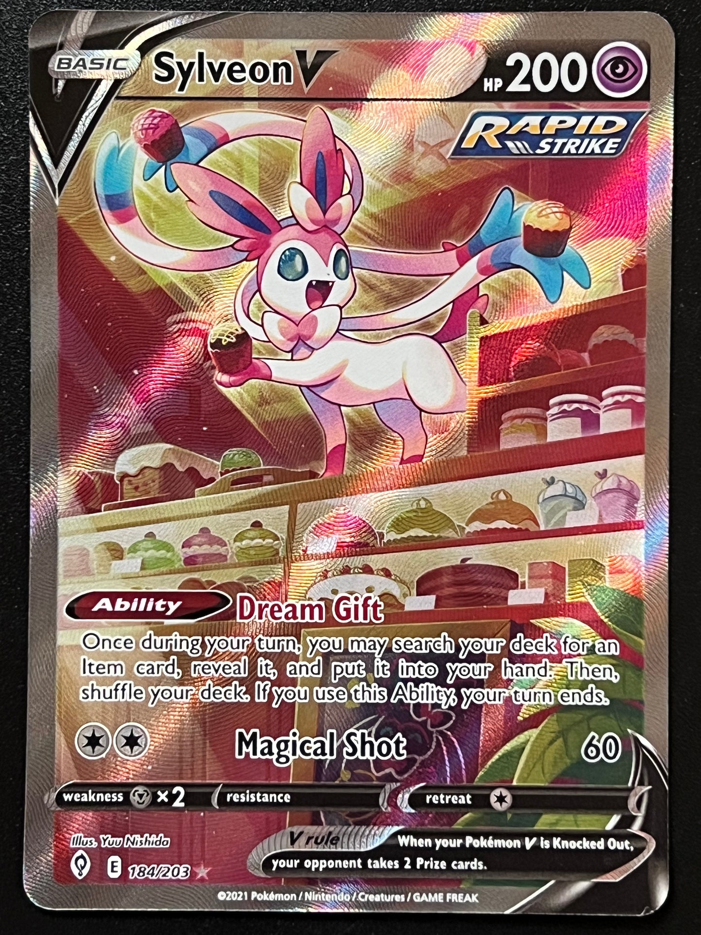 184/203 Sylveon V - Evolving Skies Alternate Full Art