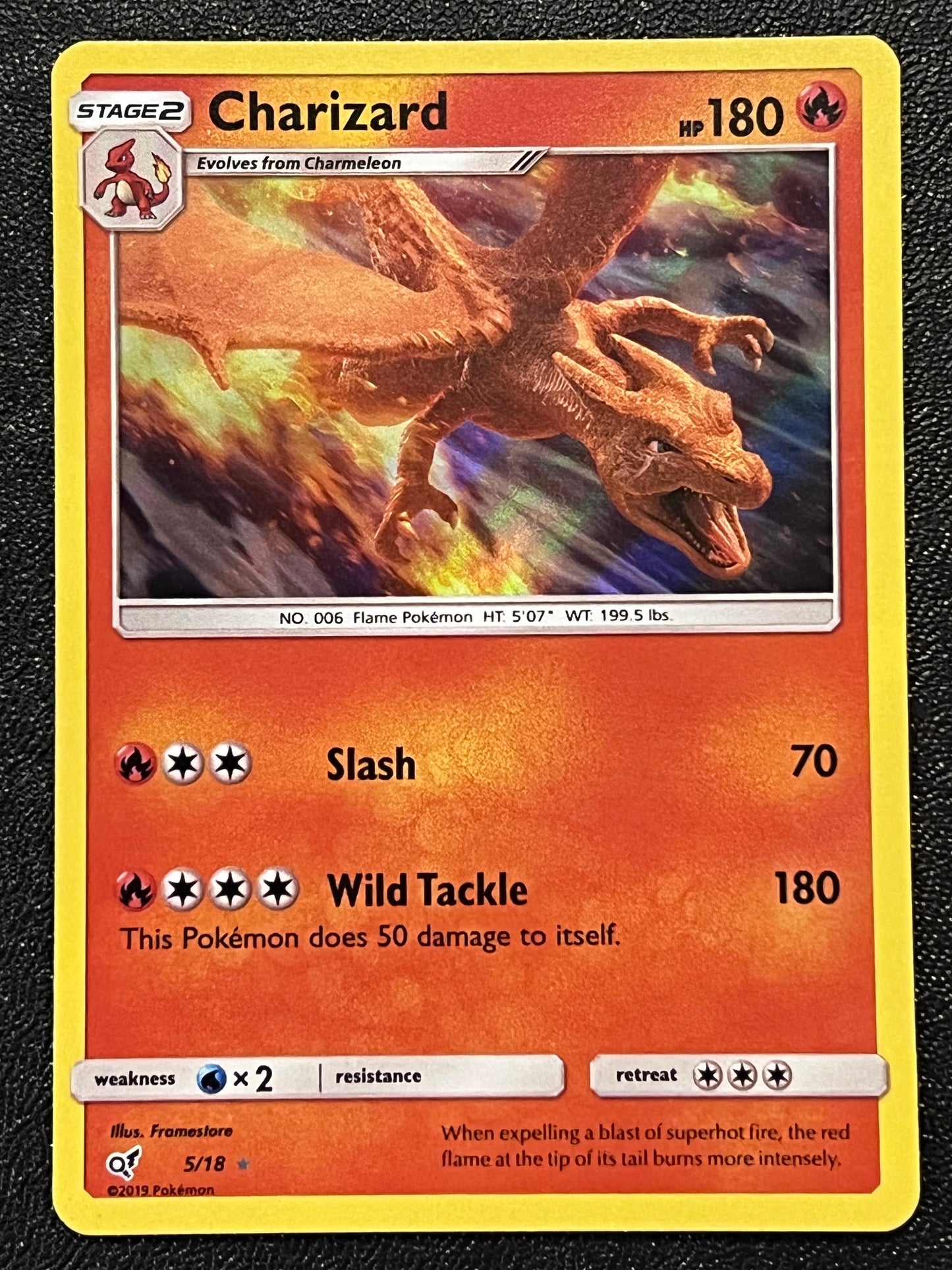 05/18 Charizard - Pokémon Detective Pikachu Holo Rare