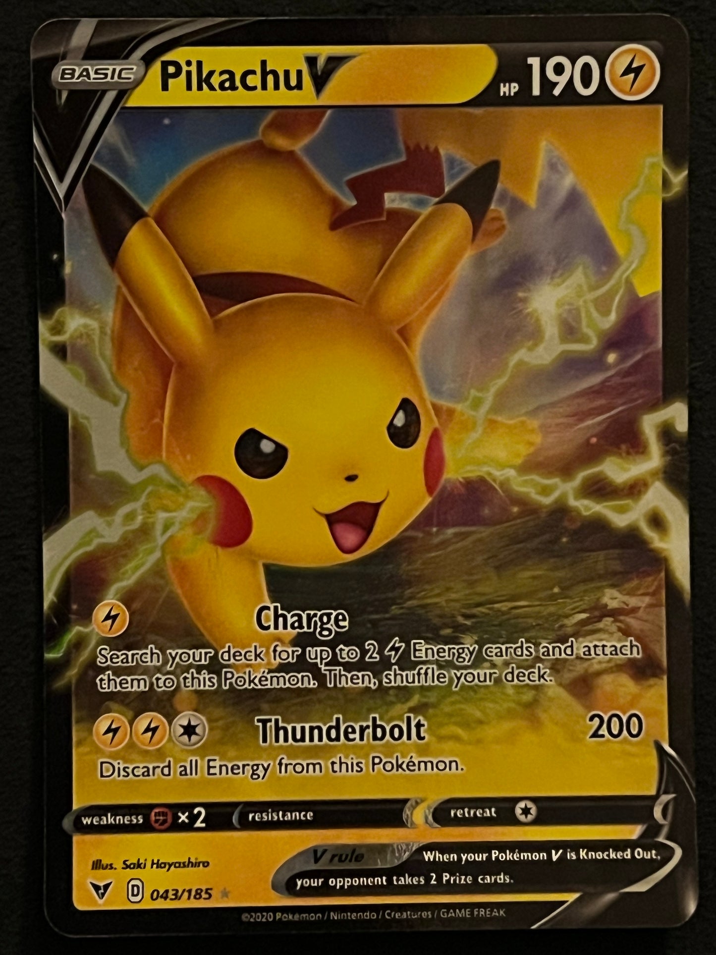 043/185 Pikachu V - Pokémon Vivid Voltage Ultra Rare