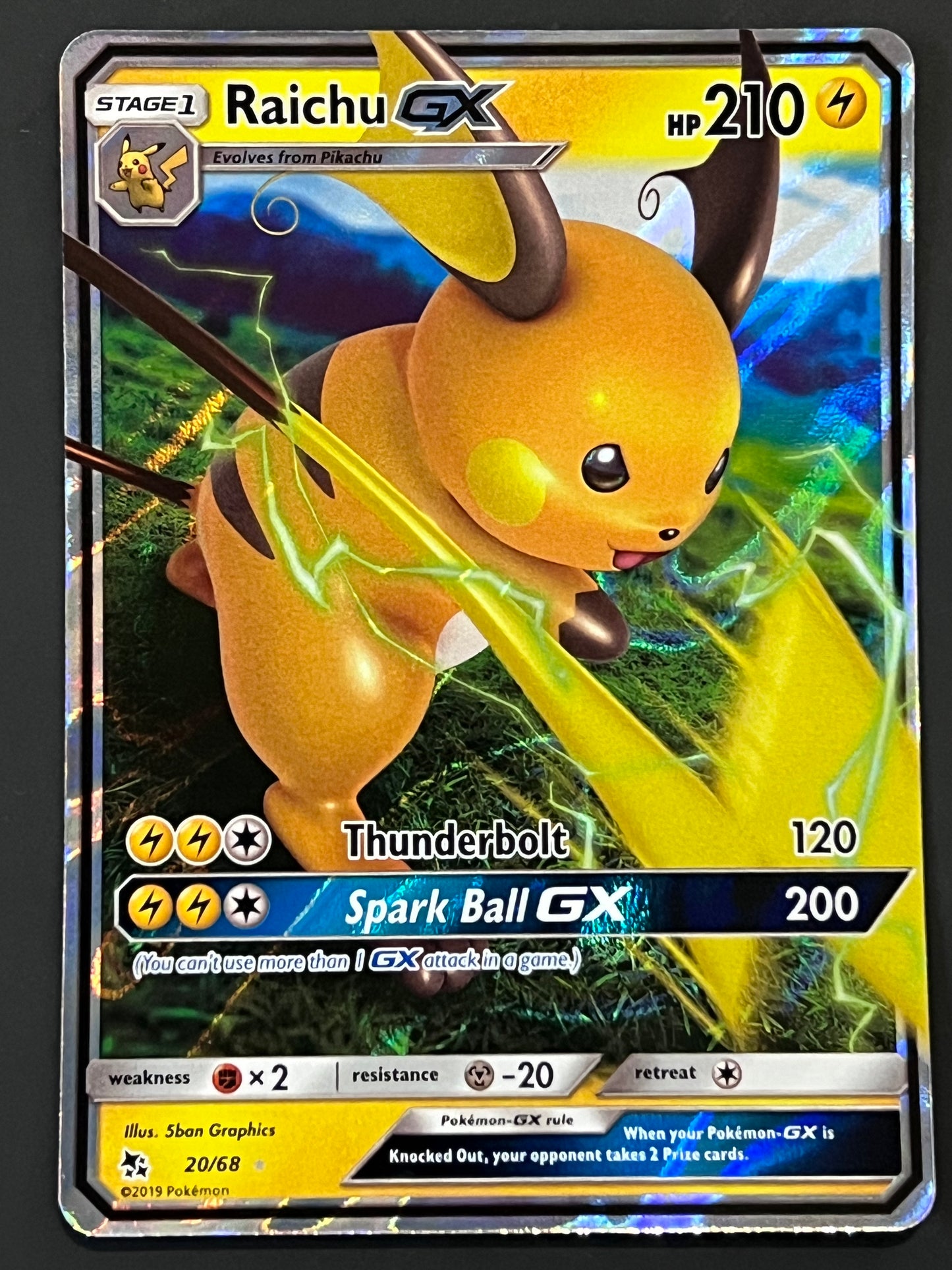 20/68 Raichu Gx - Pokémon Hidden Fates Ultra Rare