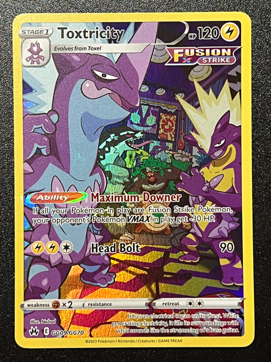 GG09/GG70 Toxtricity - Pokémon Crown Zenith Holo Rare