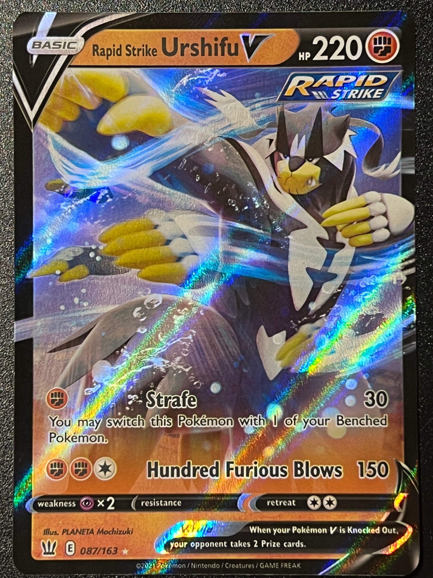 Rapid Strike Urshifu V - 087/163 Battle Styles Rare Holo V