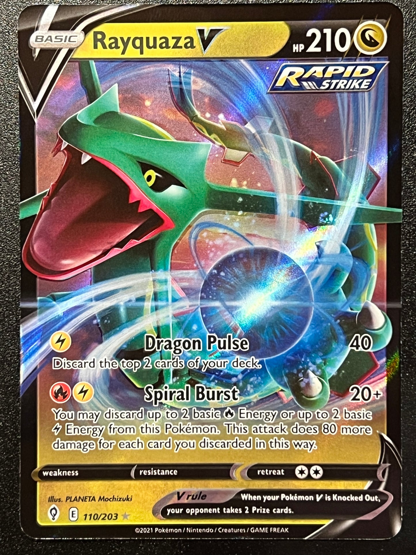 110/203 Rayquaza V - Evolving Skies Ultra Rare