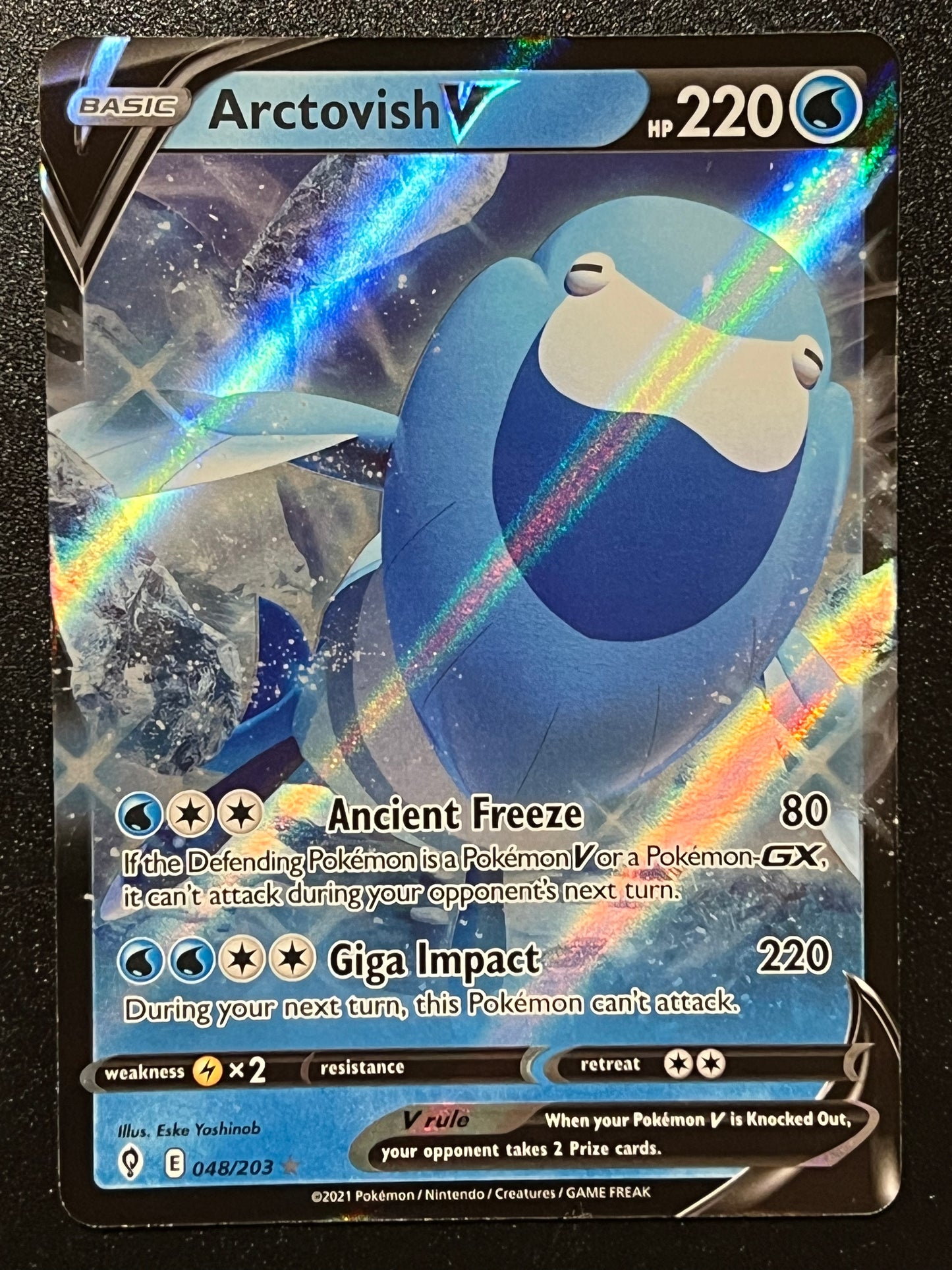 048/203 Arctovish V - Evolving Skies Ultra Rare